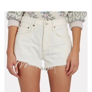 Agolde Parker shorts in Platinum. NWT, size 26